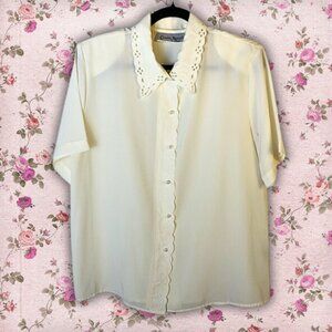 Vintage Claudia Richard White Blouse with Lace Collar and Faux Pearl Buttons